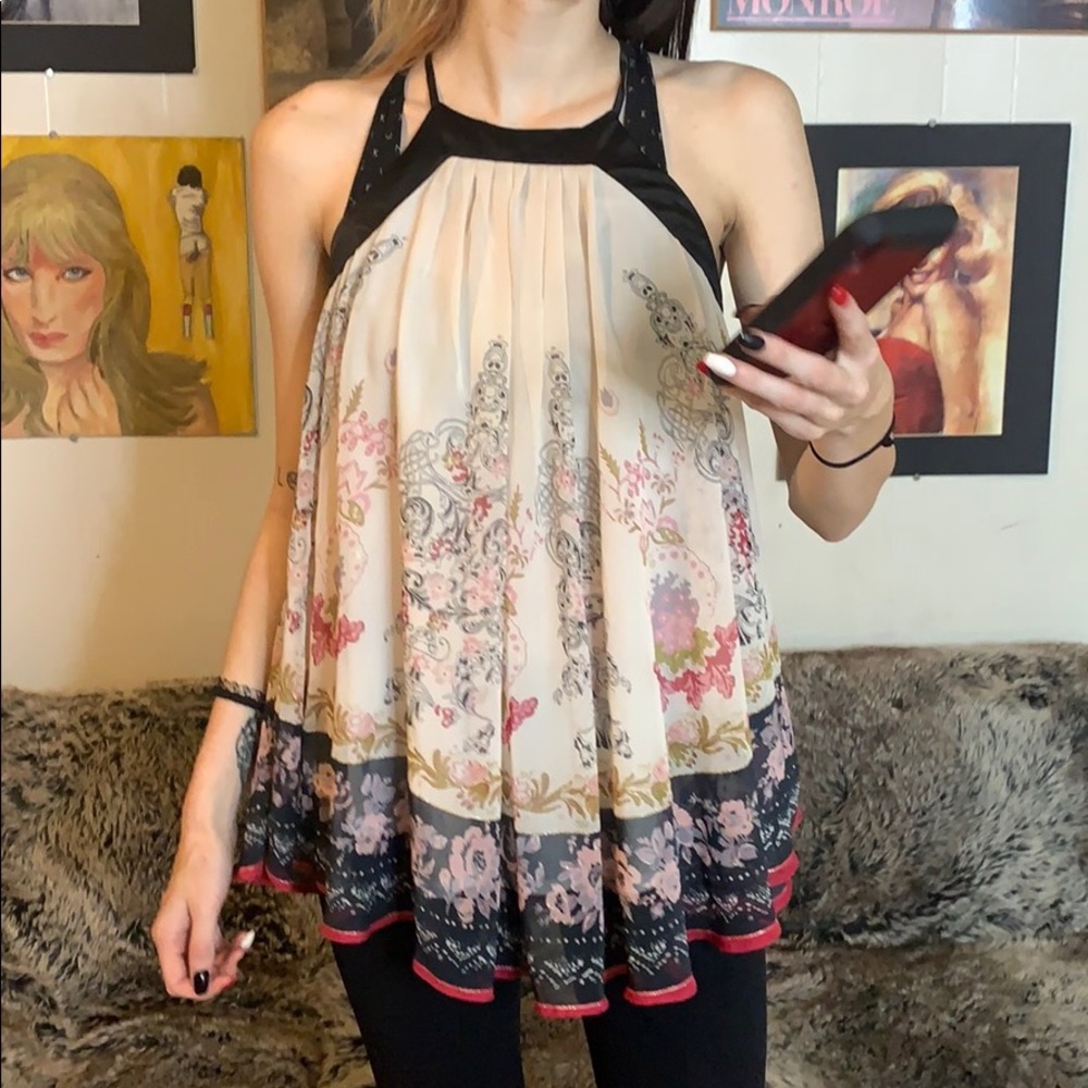 Flowy Floral Top